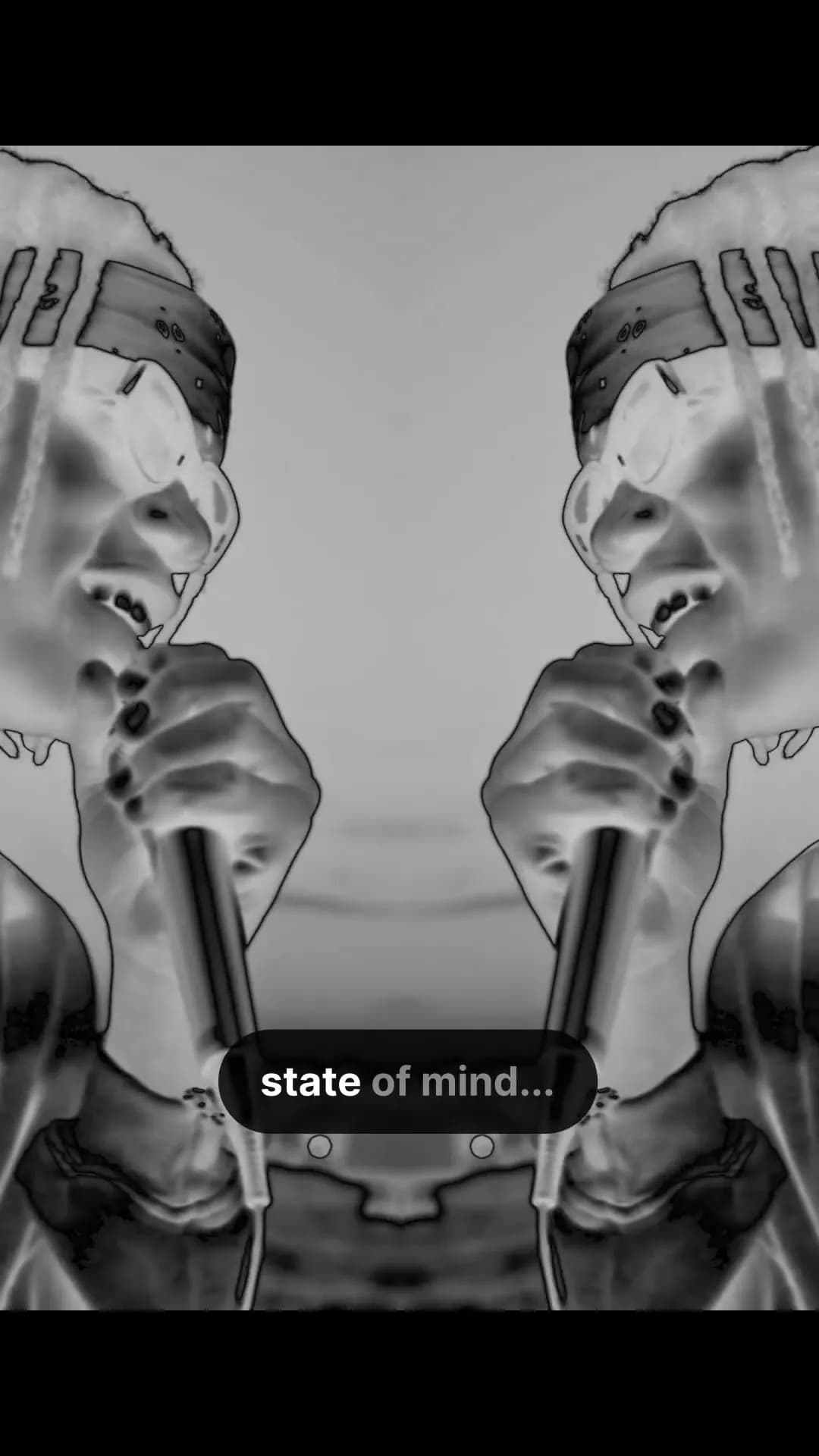 Mirror effect with song lyrics